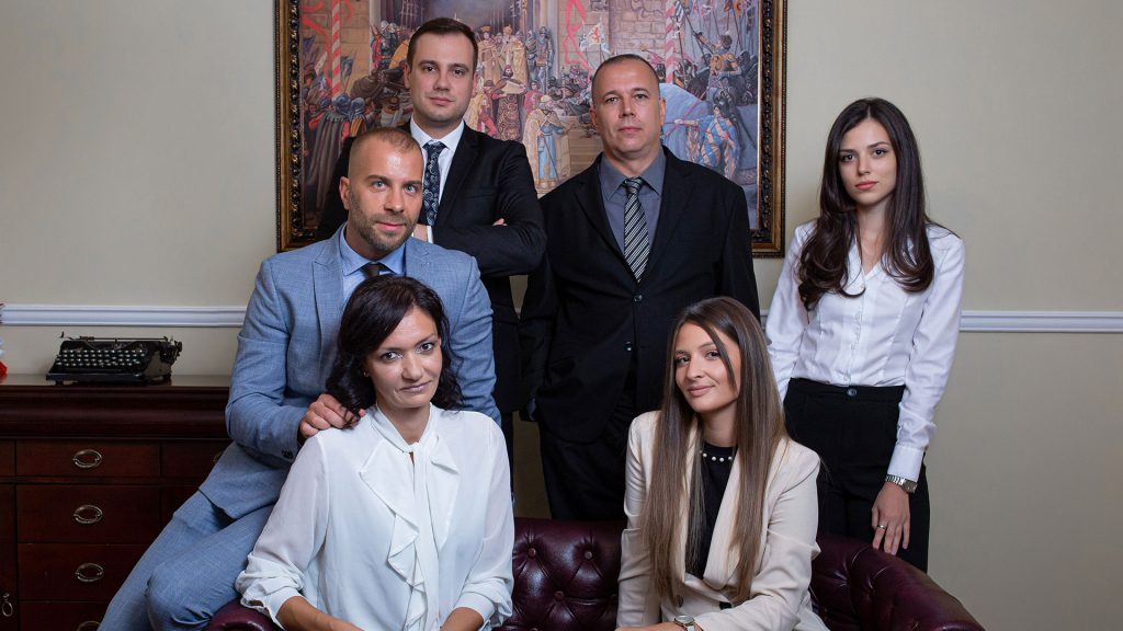 Advokatska-kancelarija-Travica-Novi-Sad-tim-advokata
